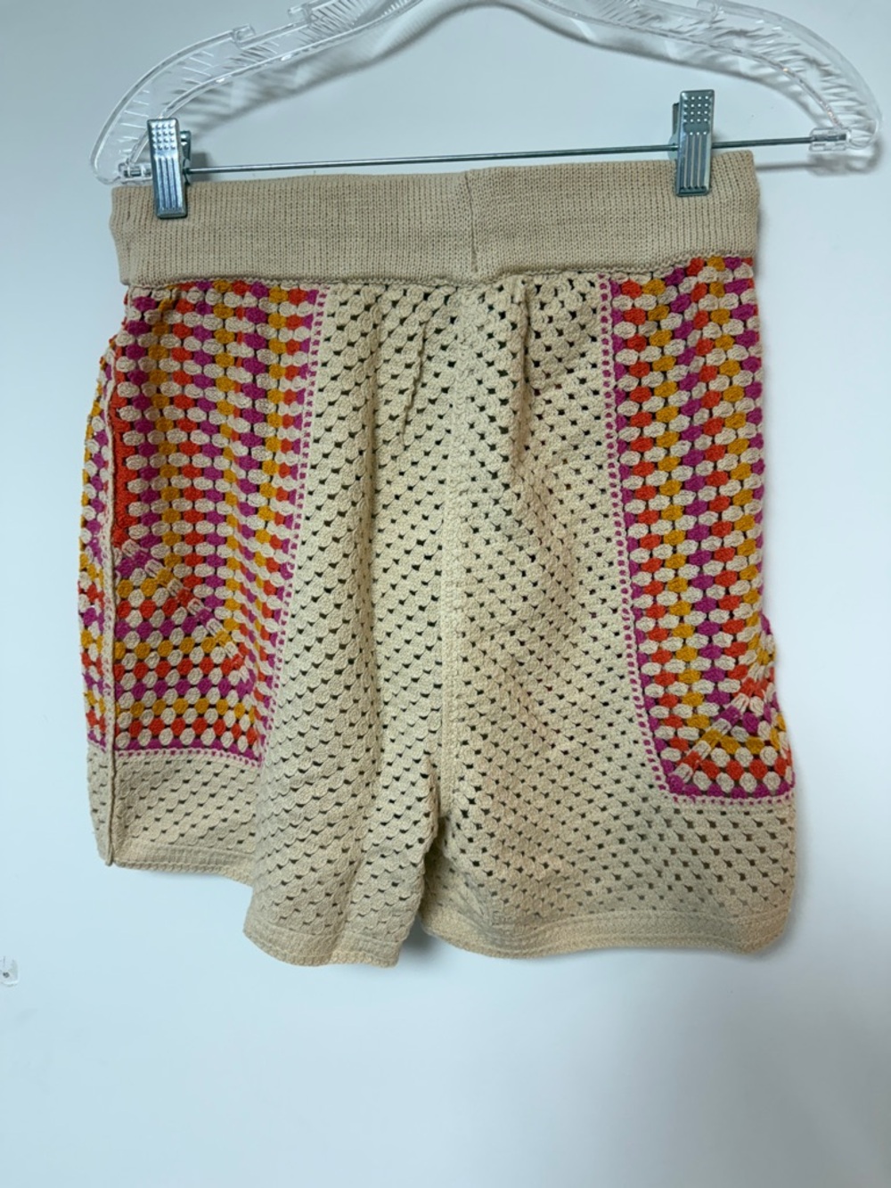 House of Harlow 1960 Beige Crochet Shorts with Pink & Orange Accents - Picture 2 of 3